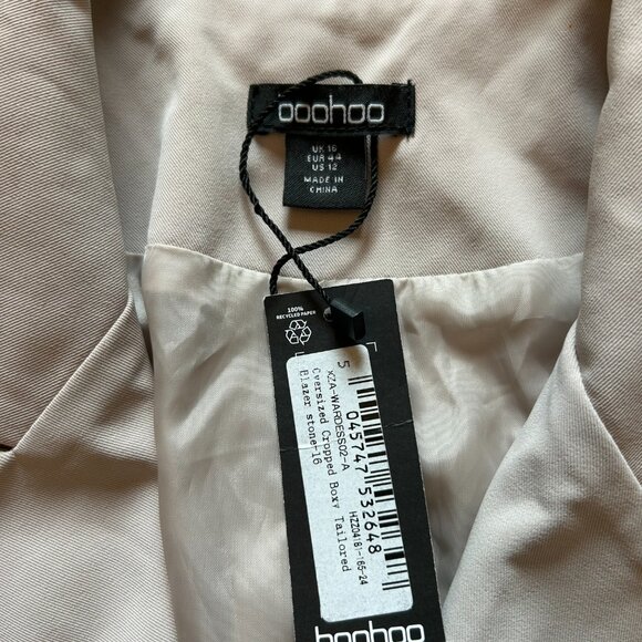 NWT Boohoo Women Oversized Cropped Boxy Tailored Blazer Size 12 Cream - Picture 8 of 15